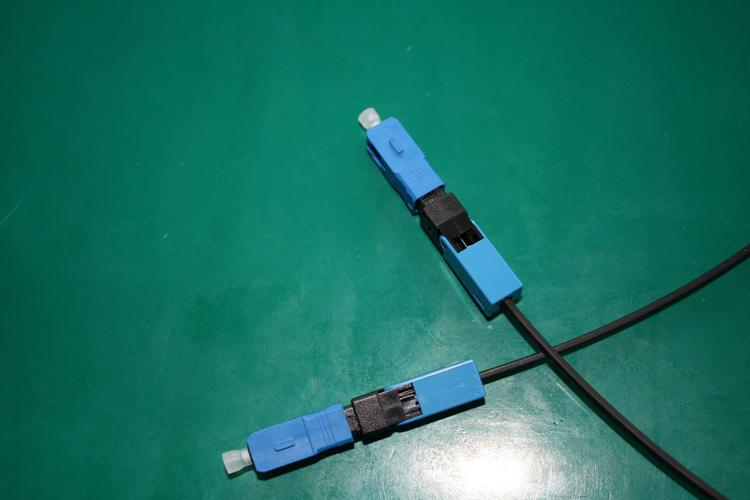 光纤连接器插件有哪些功能,光纤连接器使用的位置 