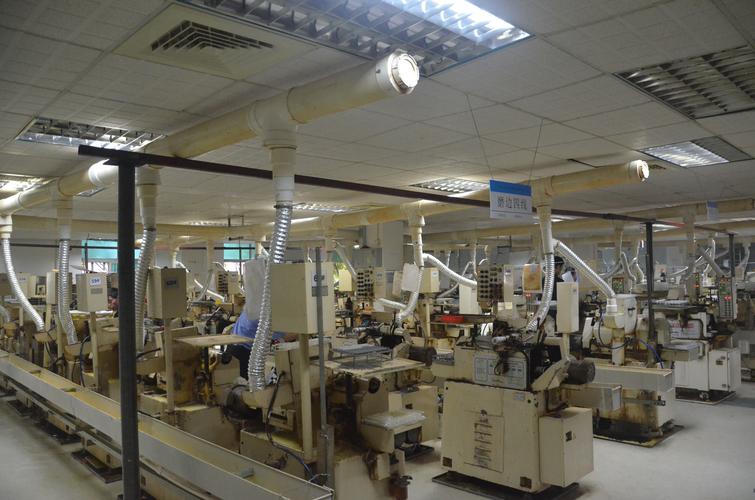 新疆光学仪器透镜公司排名,新疆仪器有限公司 